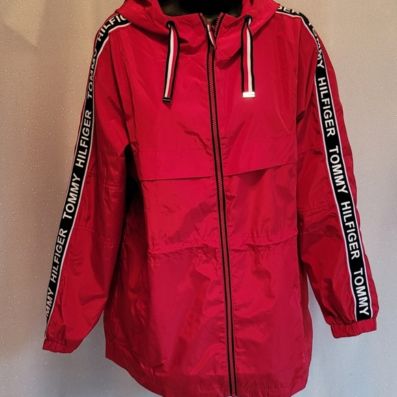 🌟HOST PICK🌟 Tommy Hilfiger Red Logo Raincoat - Picture 12 of 16